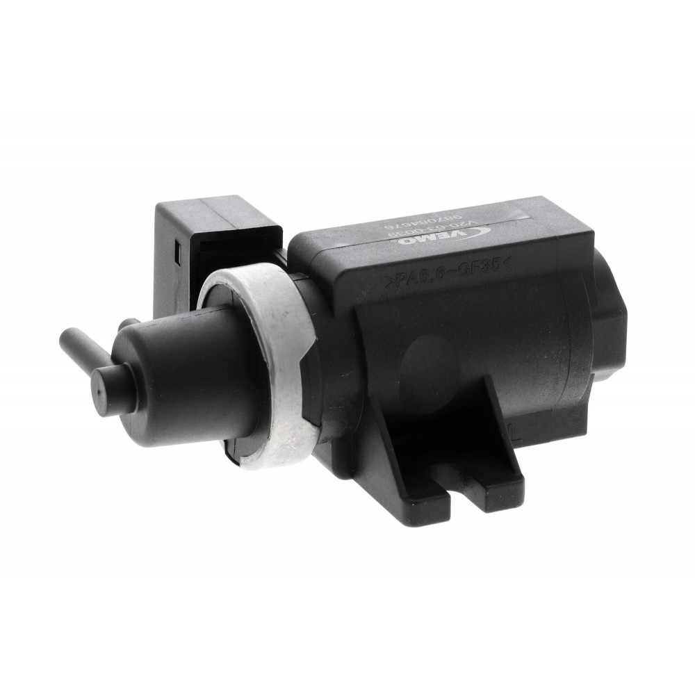 Pressure converter, turbocharger